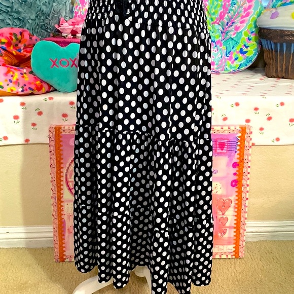 Black dress with white polka dots - Picture 2 of 12